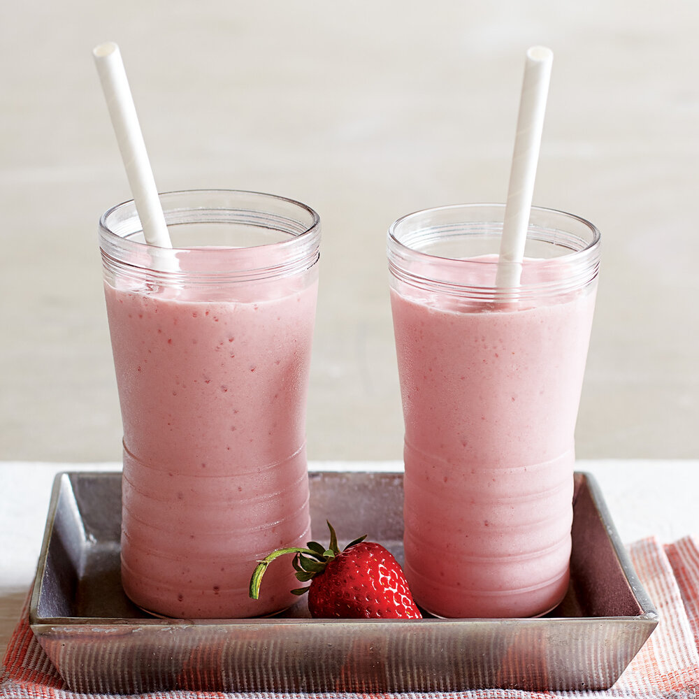 Strawberry Smoothie with Yogurt